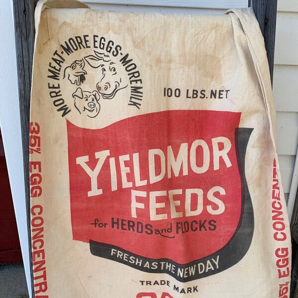 Yieldmor Cloth Feed Sack, Vintage Piqua Ohio Feedsack, Cow Hog Chicken Red Black Unbleached Cotton Rustic Farm Sewing Decor