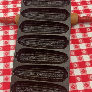 Older Lodge Cast Iron Corn stick Pan, Restored