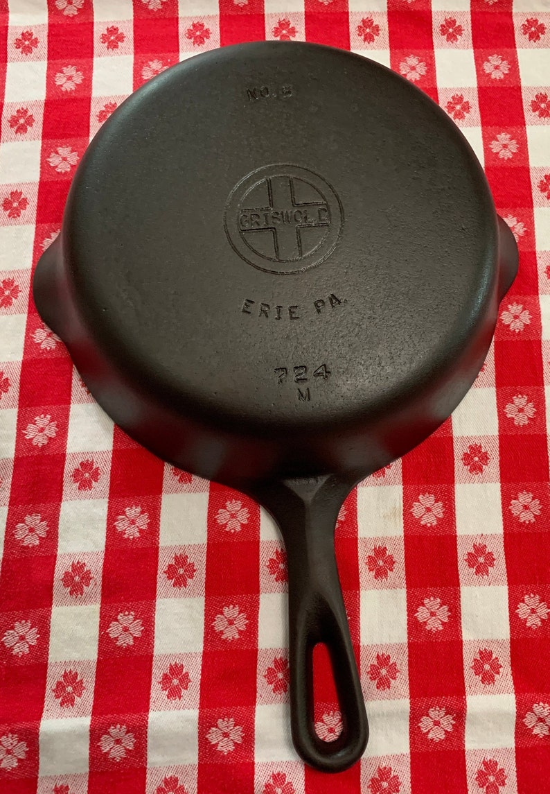 No. 5 Griswold Cast Iron Skillet Small Logo 5 Erie PA. 724 M Etsy