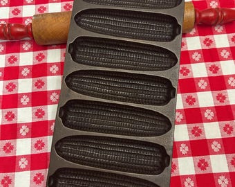 Sartén antigua de hierro fundido para palitos de maíz Wagner Ware: Krusty Korn Kobs, década de 1920, pan de maíz Cornstick