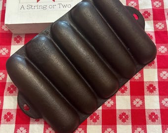 Vintage Cast Iron Corn Stick Pan: 5 Cornbread Mold, Unmarked Wagner Restored Clean Baking Gift