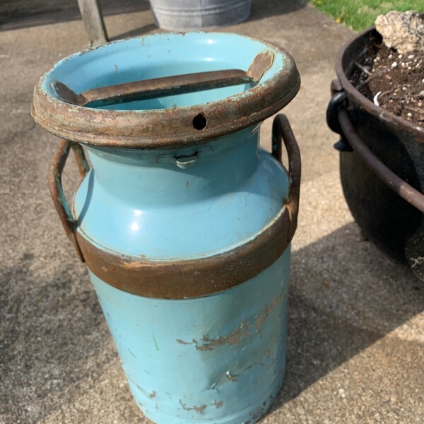 Vintage 5 Gallon Milk Can, Painted Blue Heavy Steel Metal 20 in tall, Rustic Farmhouse Porch Planter Decoration Rural Mailbox Decor