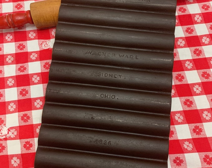 Wagner Ware Cast Iron Bread Stick Pan No 1326, Sidney Ohio 11 Slot, Vintage French Roll Style