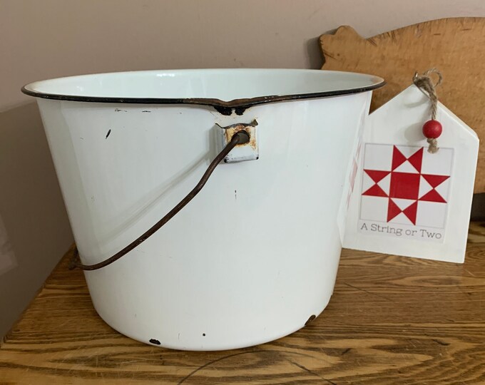 Vintage White Enamelware Bucket W Black Trim Wire Bail Etsy