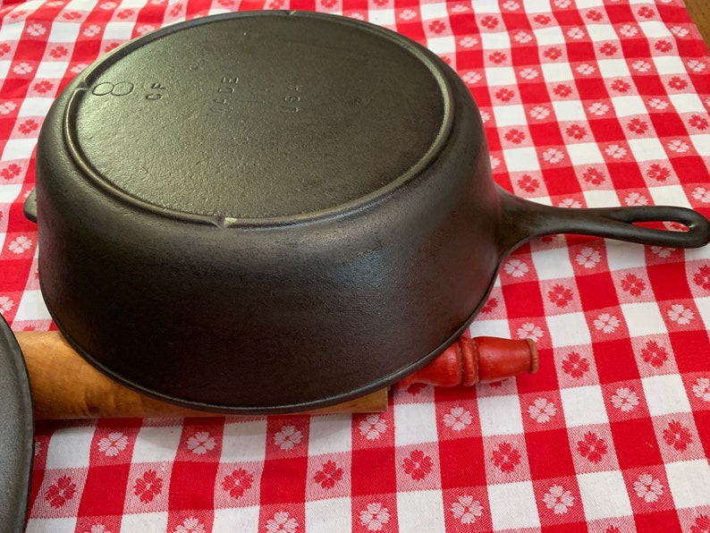 Cast Iron Chicken Fryer with Basting Lid Vintage Lodge 8 CF Etsy