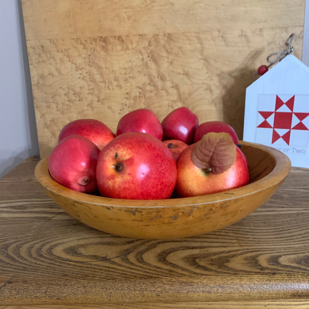 Vintage Maple Wood Bowl, Munising off Round 11 Diameter, 1940s Michigan