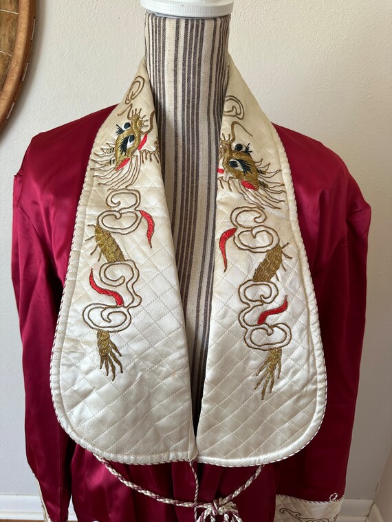 Vintage Japanese Satin Robe Gold Embroidered Drag… - image 4