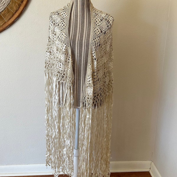 Vintage Macrame Fringe Shawl Bohemian Ribbon Hand Knotted Triangle Wrap