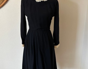 Vintage 50s Deadstock Black Lace Ruffled Collar Dress Woman's M