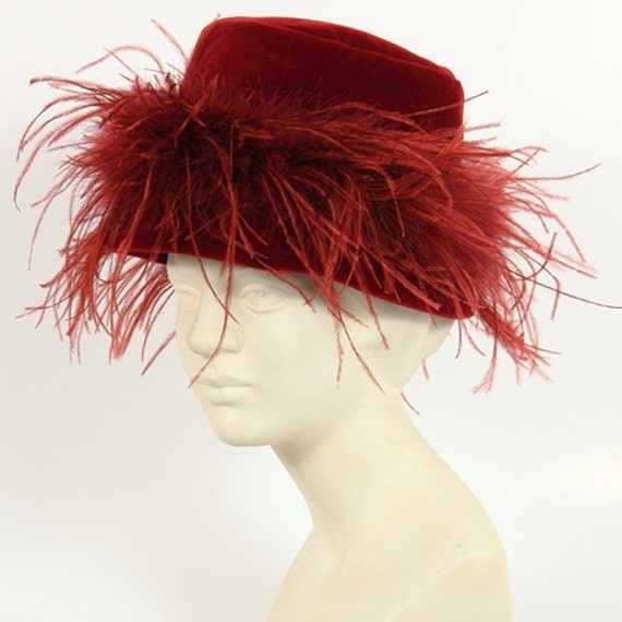 Cappello Vintage bordeaux in velluto con piume di… - image 1