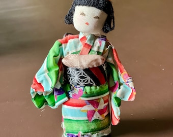 Vintage Japanese Doll 水彩 Uchida Shinichiro Kokeshi Doll - Yasuragi - Kokeshi Japan