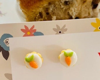 Easter cupcake studs - White iced cupcake stud earrings - cupcake with carrot on top - cupcake earrings - cupcake studs - Easter studs