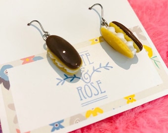 Chocolate Eclair drop earrings – eclair polymer clay dangles - foodie earrings - baked good earrings - polymer clay food earrings
