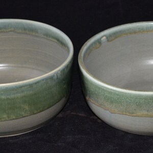 green and grey rice bowls
