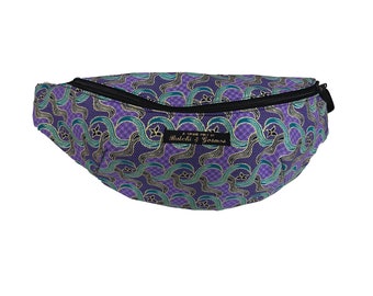 Handmade Bumbag / Belt bag / Hip Bag / Fannypack / Geometric pattern Lilac Estate Print with Campagne shimmer detail