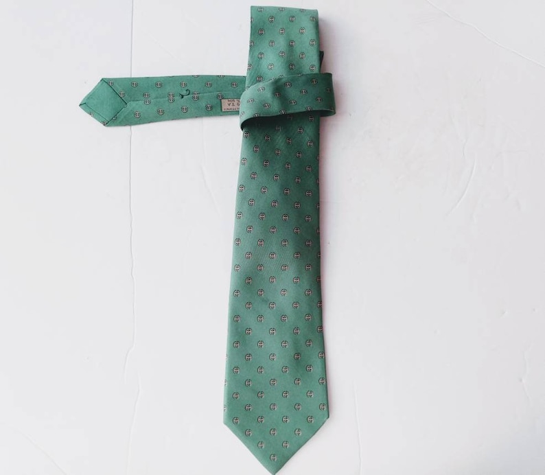 Vintage Herm\u00e8s Mens tie French made 100/% silk