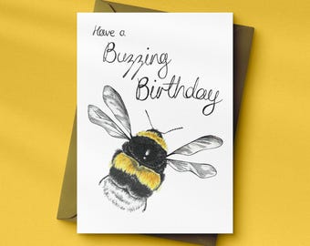 ミツバチのバースデーカード：手描きイラスト、リサイクル封筒付き（120mm x 170mm）