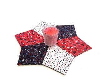 4th of July Stars Table Topper: red white and blue Americana decor periwinkle topper, quilted candle mat or mug rug, patriotic centerpiece