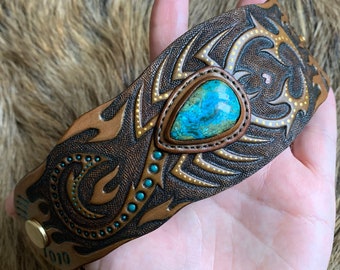 Hand tooled and hand painted leather cuff bracelet with chrysocolla scorpion - Exclusive jewelry by Gemsplusleather - Leather gift for her