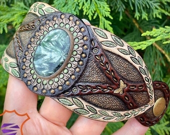 Hand tooled and painted leather cuff bracelet with seraphinite - Fantasy jewelry - Handmade artisan jewelry - Boho bracelet - Gift for her