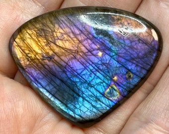 SALE - Exclusive bright purple rainbow labradorite cabochon - DIY jewelry supply for beading, macrame, soutache, wire wrapping, leathercraft