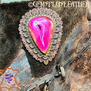 Handpunzierter Leder Concho mit Onyx Achat - Edelstein Zubehör - Pink Achat Concho - Pink Onyx Concho - Taschenzubehör - Taschenmacher Zubehör