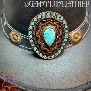 Hand punzierte Leder Concho mit Türkis - Natürliches Edelstein Accessoire - Edelstein für eine Tasche - Taschenmacher Zubehör