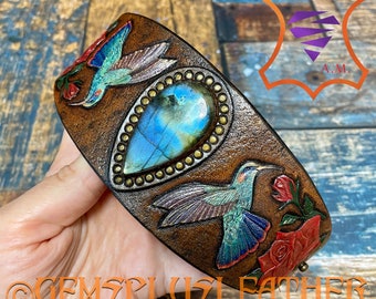 Tooled leather hummingbird bracelet - Hand painted leather cuff bracelet with labradorite cabochon and hummingbirds with iridescent sheen