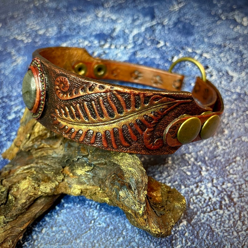 Hand tooled leather dog collar with labradorite and red fern Stylish artisan pet accessories by Gemsplusleather image 3
