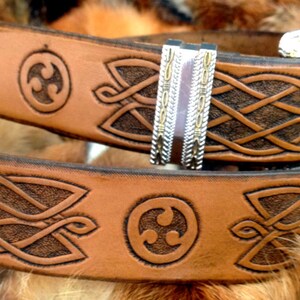 Hand tooled leather belt with Celtic ornament Hand carved leather gift for him Exclusive gift for ages image 3