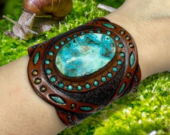 Hand Tooled Leather Boho Cuff Bracelet – Chrysocolla-Malachite Tribal Jewelry