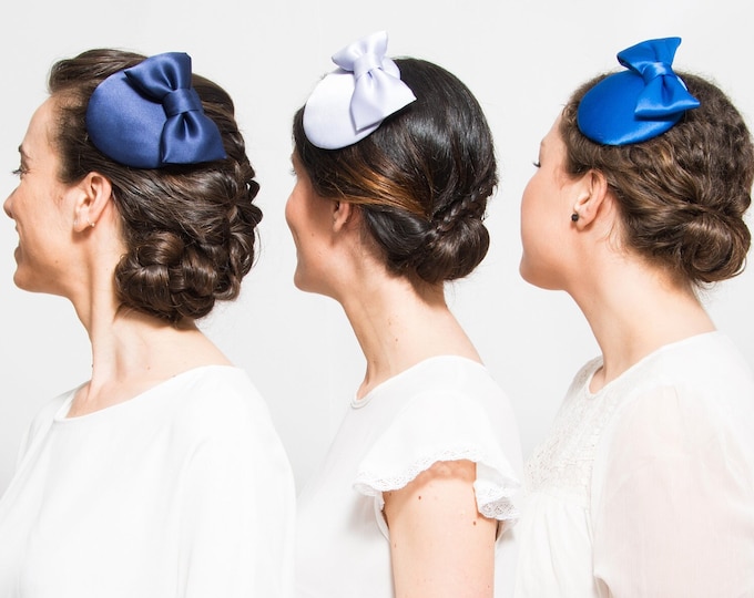 Bridesmaid gifts, bridesmaid hair accessories for wedding day, bridesmaid dress, bridesmaid and bride, bridesmaid outfits