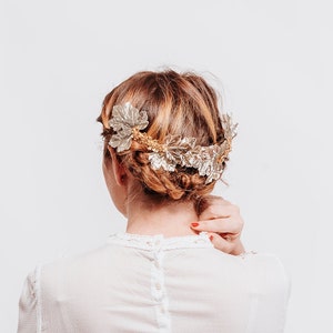 Bridal gold hair comb, bridal golden hair comb, golden headpiece, bridal flower comb, bride hair accessory, bridal hair piece image 1