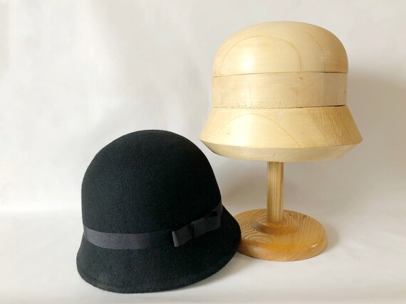 Black Felt Hat Women Winter Cloche Hat 