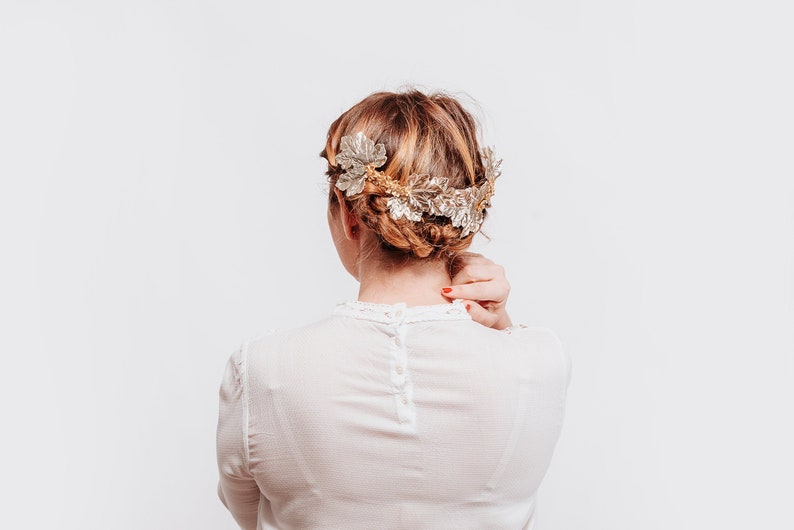 Bridal gold hair comb, bridal golden hair comb, golden headpiece, bridal flower comb, bride hair accessory, bridal hair piece image 1
