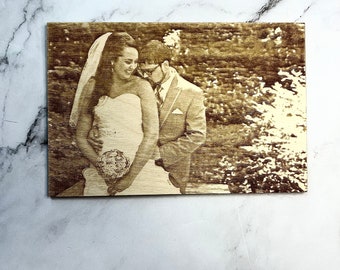 Wood engraved photo, Wedding portrait, Gift for her, Custom engraved photo, Mother’s Day gift