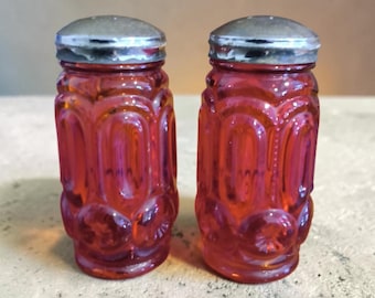 LE Smith Glass Amberina Moon and Stars Salt and Pepper Shakers