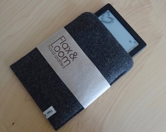 Simplicity Pattern 1339 Covers for Tablet E-Reader and Phone tech gear sleeves