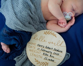 Birth Announcement Sign, Hospital Welcome Sign, Round Wooden Name Sign, Newborn Photography, Newborn Stats Sign, Baby Shower Gift
