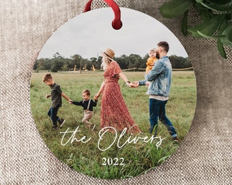 Custom Family Portrait Ornament Family Photo Christmas Ornament Gift for Daughter Son Sister Brother Mom Dad Personalized Ornament Gift 2024
