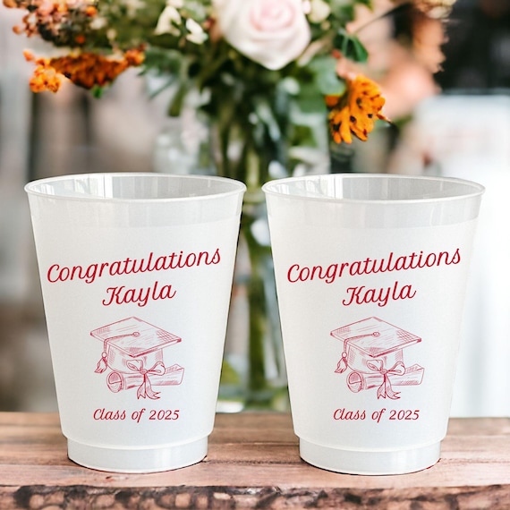 Custom 2025 Graduation Cups Personalized Class of 2025 Party Favors Congrats Grad Plastic Cups Graduation Party Decorations