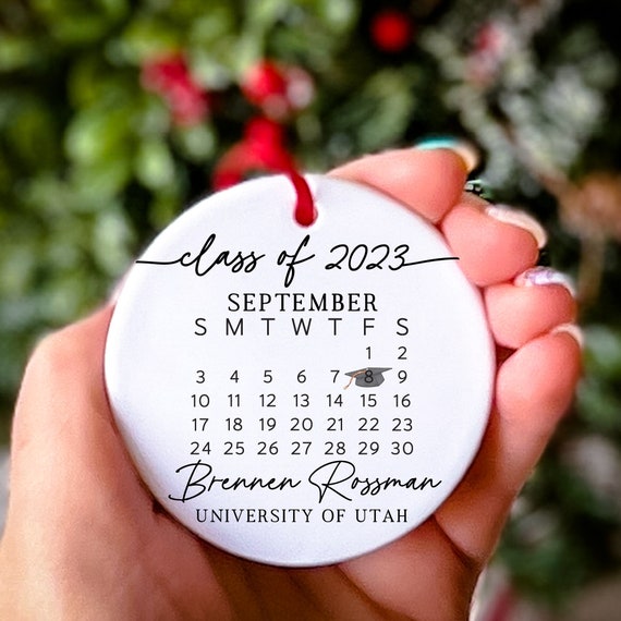 Graduation Day Keepsake Ornament Gift Personalized Grad Present Christmas Ceramic Ornament Gift New Graduate College High School University