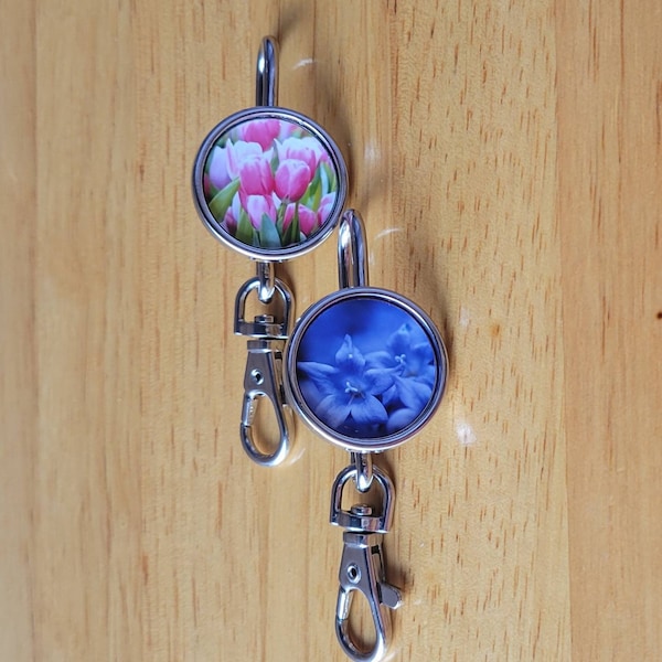 Key Finder Pink Tulips Purple Lilacs Key Chain Hang Keys in Handbag Find Keys Quickly Hangs in Purse Hooks Gift Charm Keyfinder Keychain