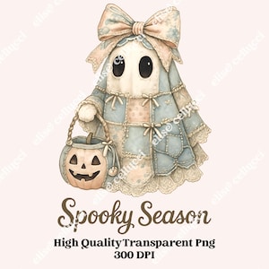 Op de afbeelding: Een aquarel illustratie van een spookachtig personage met een patchwork jurk en een grote strik. Het spook houdt een pompoenvormige mand vast. De tekst "Spooky Season" staat eronder. De afbeelding is gelabeld "High Quality Transparent Png 300 DPI".