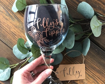 Hand Engraved Gin Glass / Cocktail Glass / Personalised Gin Glass