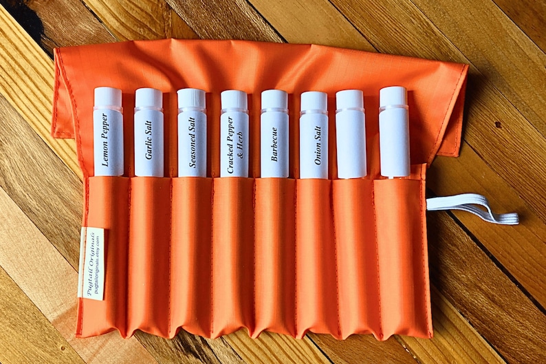 Kit de cocina ultraligero personalizado para exteriores / Organizador portátil de especias para acampar para senderismo, mochilerismo, autocaravanas y viajes / Regalo de equipo de camping imagen 4