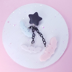 Kawaii Pastel Bats Brooch | Pastel Halloween | Bat Pin | Creepycute | Halloween jewelry