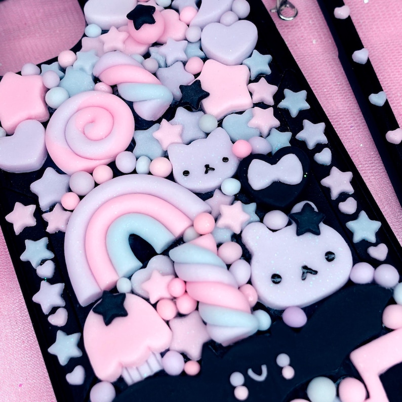 Kawaii Decoden Case Pastel Goth, Spooky Fairyland Superleuke kawaii full body voorkant achterkant voor iPhone 17 16 15 14 13 12 11 X afbeelding 2