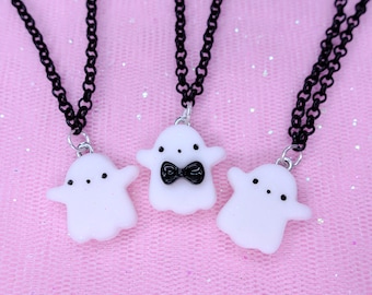 Kawaii Ghost Necklace - Cute Halloween Jewelry