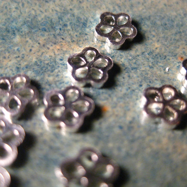 10% OFF ;). 5 Sterling Silver Tiny Flower Connector Links, 4.5X6.5mm, WHOLESALE